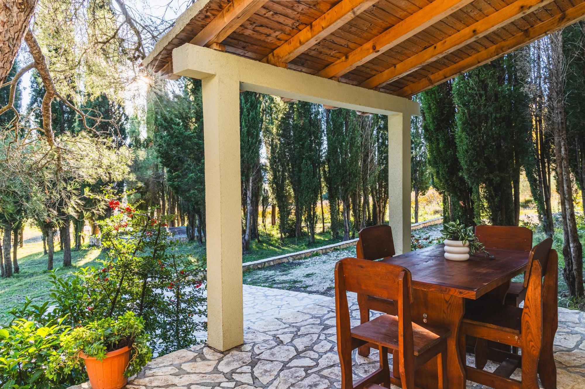 Country House Uros In Nature With Pool Lovorno 外观 照片
