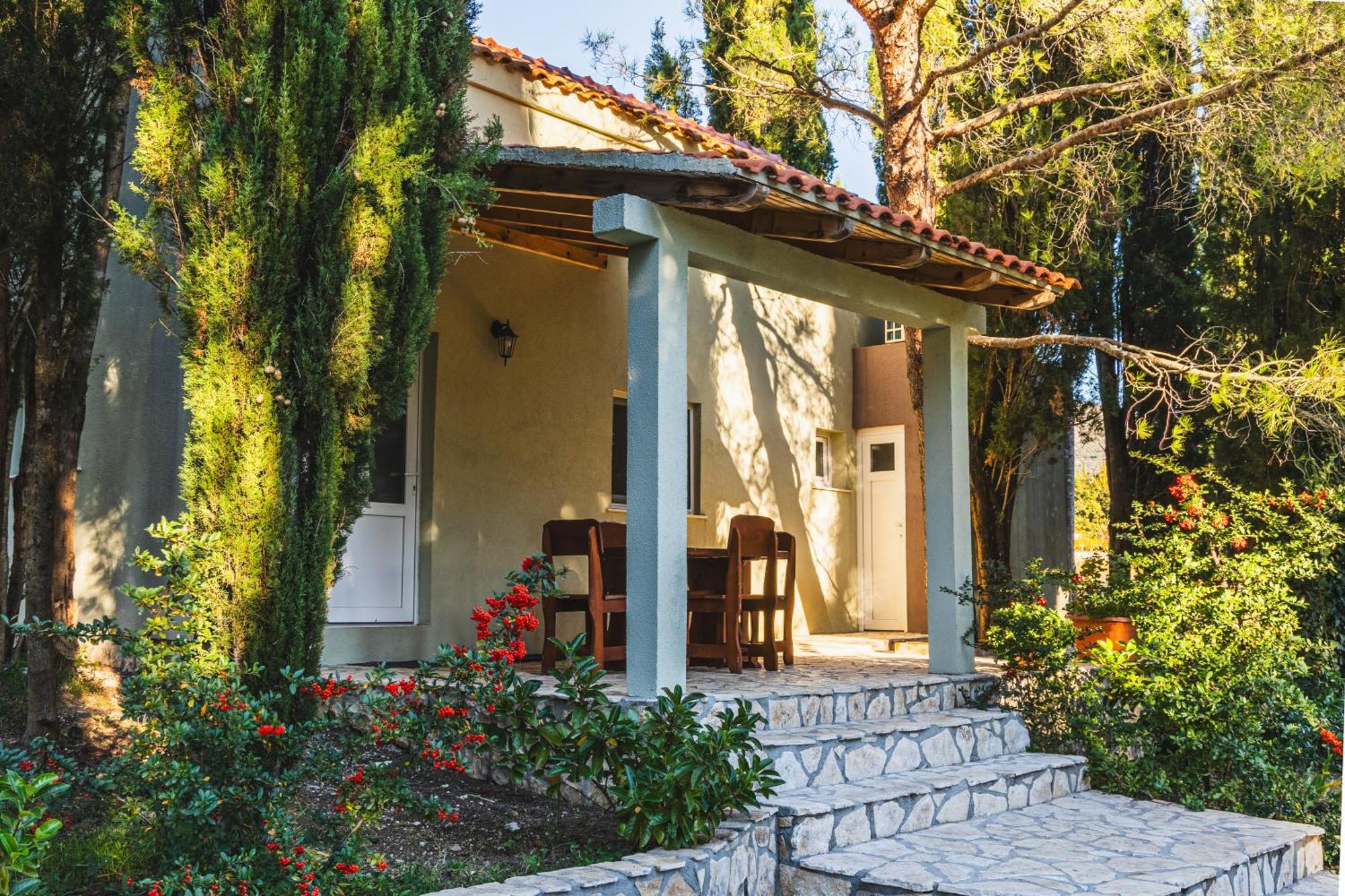 Country House Uros In Nature With Pool Lovorno 外观 照片